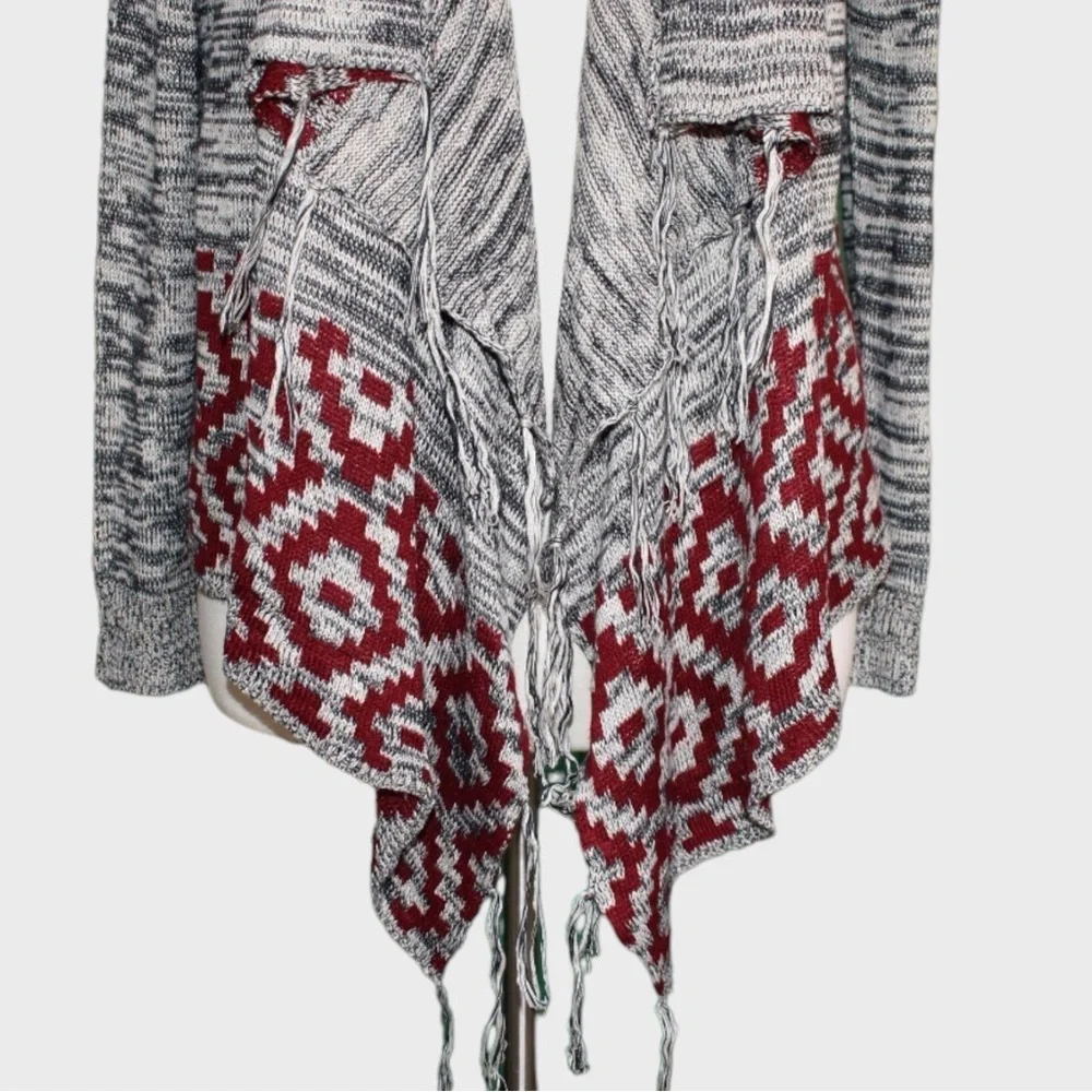 Eyeshadow Aztec Print Fringe Open Front Drape‎ Cardigan